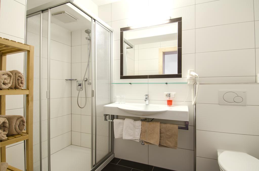 Ambiente Appartements Ισγκλ Εξωτερικό φωτογραφία