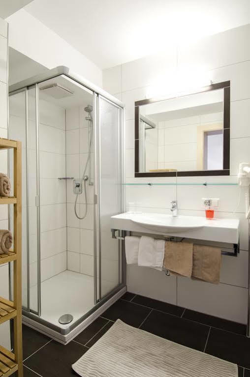 Ambiente Appartements Ισγκλ Εξωτερικό φωτογραφία